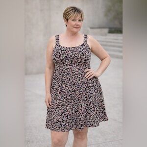Signature Ella floral fit flair stretchy dress size 12